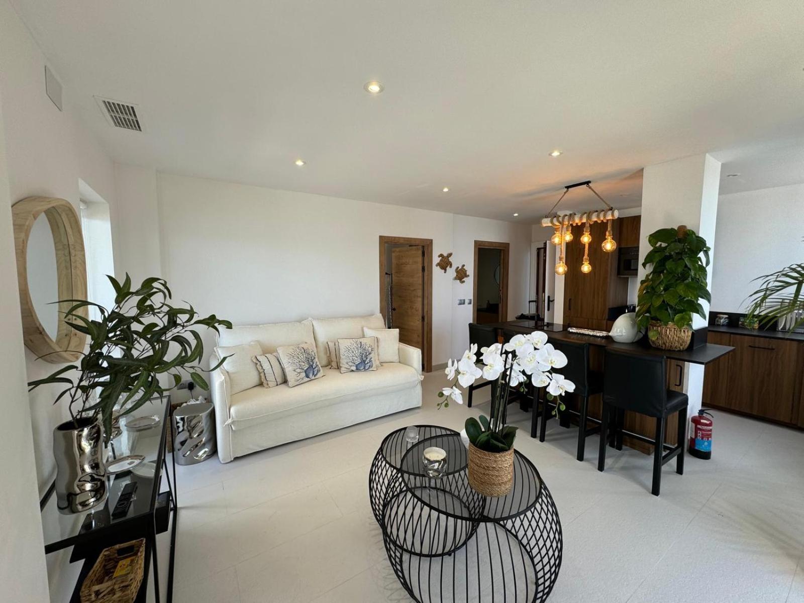 Marbella Beachfront Apartment エクステリア 写真