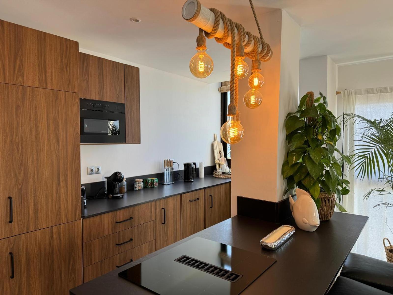 Marbella Beachfront Apartment エクステリア 写真